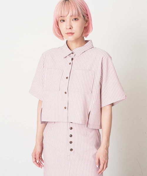 A de a.v.v（アードアー・ヴェ・ヴェ）の「［SET UP対応］ストライプ柄サイドスリットシャツ（シャツ/ブラウス・レディース・ピンク/ライトグレー・36/38）」の8枚目の写真