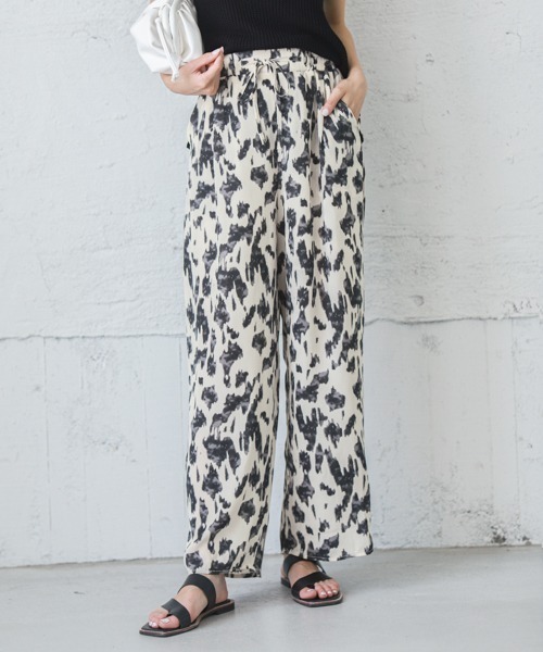 SUGAR BISKET（シュガービスケット）の「レオパード柄ワイドパンツ（その他パンツ・レディース・ホワイト/ピンク/ブラック・M/L）」の12枚目の写真