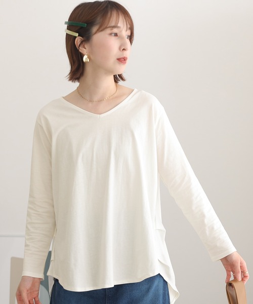ElegChic（エレグシック）の「脇 タック Vネック 長袖 カットソー（Tシャツ/カットソー・レディース・ブラック/ライトベージュ/オフホワイト/カーキ・XL/5L/M）」の13枚目の写真