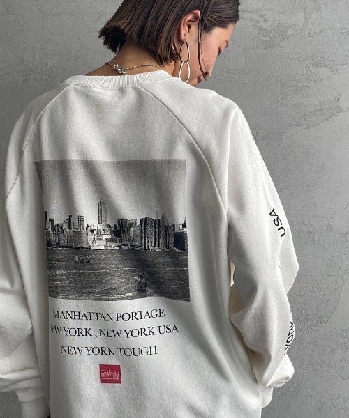 Manhattan Portage（マンハッタンポーテージ）の「[MANHATTAN PORTAGE/マンハッタンポーテージ] 別注 バックフォトプリントクルーネックスウェット（スウェット・レディース・ホワイト/ネイビー/グレー・S/M/L/XL）」の18枚目の写真