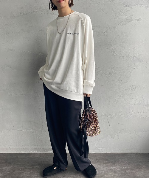 Manhattan Portage（マンハッタンポーテージ）の「[MANHATTAN PORTAGE/マンハッタンポーテージ] 別注 バックフォトプリントクルーネックスウェット（スウェット・レディース・ホワイト/ネイビー/グレー・S/M/L/XL）」の13枚目の写真