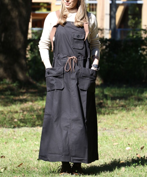 KRIFF MAYER Lady's Collection(クリフメイヤーレディースコレクション)の「HINOKOジャンスカ(ジャンパースカート・レディース・ブラック/ベージュ/レッド/オリーブ/ブルー・MEDIUM/LARGE)」の2枚目の写真