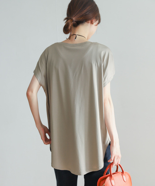 URBAN RESEARCH DOORS（アーバンリサーチドアーズ）の「コットンリヨセルチュニックプルオーバー（Tシャツ/カットソー・レディース・ベージュ/ネイビー/ブラウン系その他・MEDIUM）」の8枚目の写真