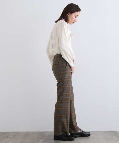INDIVI(インディヴィ)の「◆【洗える/2WAY/日本製/レオパード】ボウタイ スタンドカラーブラウス(シャツ/ブラウス・レディース・アイボリー/ベージュ系その他3/ライトイエロー系4・38/13/05/15 )」の15枚目の写真