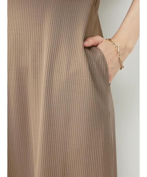 Sugar spoon（シュガースプーン）の「・SUGAR SPOON ラッフルワンピ（ワンピース・レディース・ブラック/モカ・FREE）」の12枚目の写真