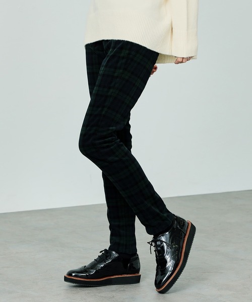 SOMETHING（サムシング）の「SOMETHING BODYFIRE 裏起毛スキニーデニムパンツ【暖】冬用あったかパンツ（デニムパンツ・レディース・インディゴブルー/ダークインディゴブルー/ブラック系その他/ブラック・26/27/28/29/25）」の18枚目の写真