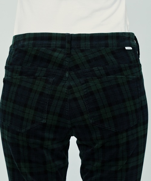 SOMETHING（サムシング）の「SOMETHING BODYFIRE 裏起毛スキニーデニムパンツ【暖】冬用あったかパンツ（デニムパンツ・レディース・インディゴブルー/ダークインディゴブルー/ブラック系その他/ブラック・26/27/28/29/25）」の22枚目の写真