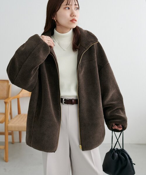 DISCOAT(ディスコート)の「【新色追加!/リバイバル】キレイメボアスタンドブルゾン(ブルゾン・レディース・ブラック/グレー/ライトベージュ/ブラウン・FREE)」の12枚目の写真