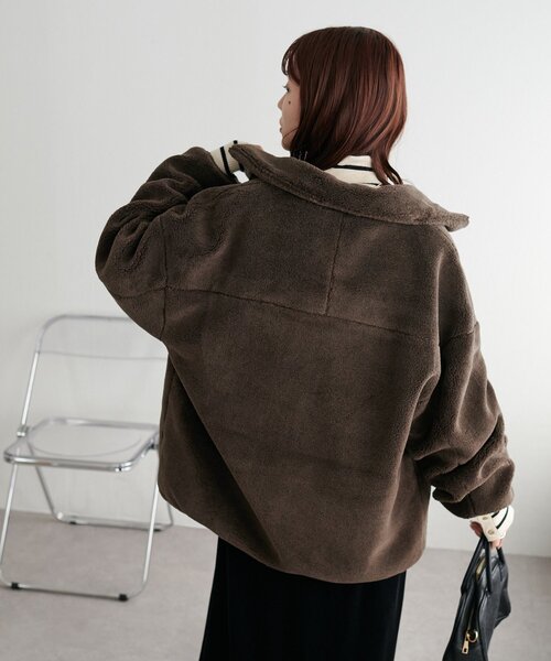 DISCOAT(ディスコート)の「【新色追加!/リバイバル】キレイメボアスタンドブルゾン(ブルゾン・レディース・ブラック/グレー/ライトベージュ/ブラウン・FREE)」の20枚目の写真