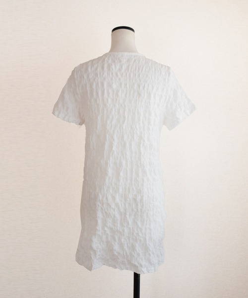 Marient(マリエント)の「エンボスキルトスリットTEE(Tシャツ/カットソー・レディース・ホワイト/ブラック・FREE)」の13枚目の写真