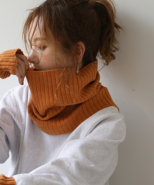 frames RAY CASSIN（フレームスレイカズン）の「WEB限定 リブネックウォーマー アームウォーマー別売り（ネックウォーマー/スヌード・レディース・ターコイズブルー/オートミール/キャメル/スミクロ/イエロー×グリーン/ブラック系・FREE）」の6枚目の写真