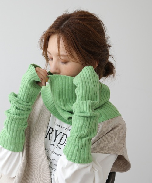 frames RAY CASSIN（フレームスレイカズン）の「WEB限定 リブネックウォーマー アームウォーマー別売り（ネックウォーマー/スヌード・レディース・ターコイズブルー/オートミール/キャメル/スミクロ/イエロー×グリーン/ブラック系・FREE）」の21枚目の写真