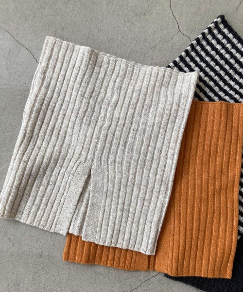 frames RAY CASSIN（フレームスレイカズン）の「WEB限定 リブネックウォーマー アームウォーマー別売り（ネックウォーマー/スヌード・レディース・ターコイズブルー/オートミール/キャメル/スミクロ/イエロー×グリーン/ブラック系・FREE）」の19枚目の写真