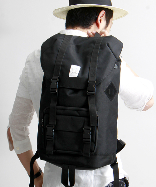 WEGO（ウィゴー）の「WEGO/フラップベルトバックパック（バックパック/リュック・メンズ・ホワイト/ブラック/ネイビー・FREE）」の4枚目の写真