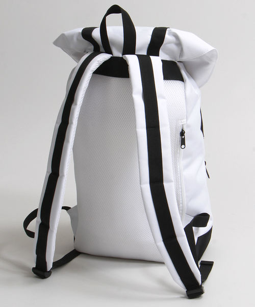 WEGO（ウィゴー）の「WEGO/フラップベルトバックパック（バックパック/リュック・メンズ・ホワイト/ブラック/ネイビー・FREE）」の9枚目の写真