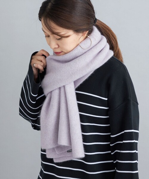 SHIPS(シップス)の「ヘアリー マフラー 22FW◆(マフラー・レディース・ライトグレー/ベージュ/ラベンダー・ONE SIZE)」の7枚目の写真