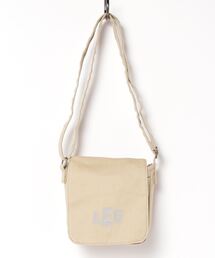 Lee（リー）の「Lee/リー　キャンバス3Dロゴ入りフラップショルダー（ショルダーバッグ・キッズ）」