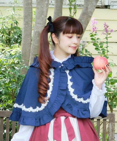 axes femme（アクシーズファム）の「童話の小公女ケープ（ベスト