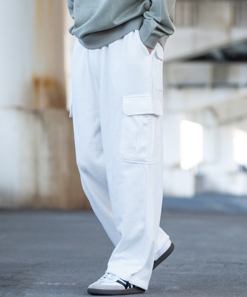 Red Cap Girl（レッドキャプガール）の「【a-r】〔Red Cap Girl/レッドキャップガール〕TC裏毛 RCGピスネーム付き スウェット ワイドカーゴパンツ（カーゴパンツ・メンズ・ホワイト/アッシュグレー/ブラック・MEDIUM/LARGE）」の5枚目の写真