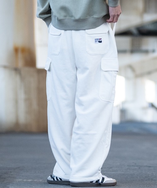 Red Cap Girl（レッドキャプガール）の「【a-r】〔Red Cap Girl/レッドキャップガール〕TC裏毛 RCGピスネーム付き スウェット ワイドカーゴパンツ（カーゴパンツ・メンズ・ホワイト/アッシュグレー/ブラック・MEDIUM/LARGE）」の7枚目の写真