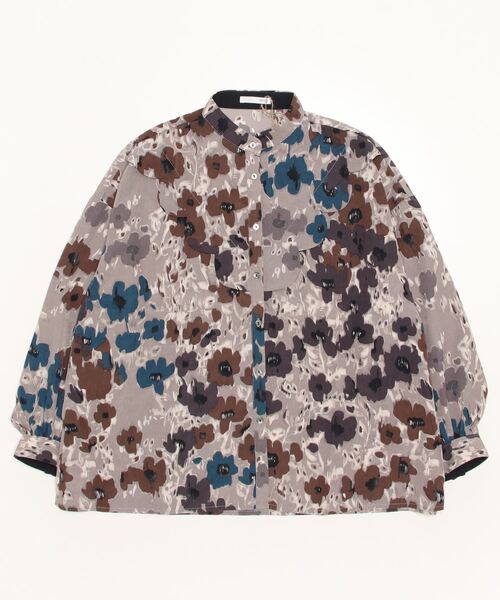 sandy（サンディー）の「【sandy】フラワープリントスカラップヨークブラウス（シャツ/ブラウス・レディース・ベージュ/グレー/ブラウン・FREE）」の2枚目の写真