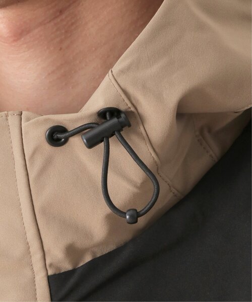 ikka（イッカ）の「撥水ライトマウンテンパーカ（マウンテンパーカー・メンズ・ブラック/オリーブ/ベージュ・S/M/L/XL）」の8枚目の写真