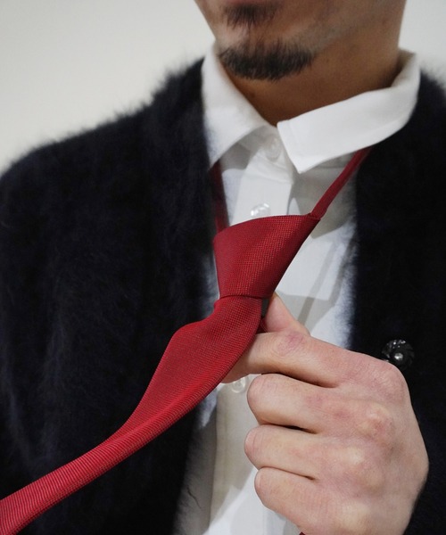 Port（ポート）の「【 簡単に着装 】 アジャスター付き ナロータイ  / ネクタイ_（ネクタイ・メンズ・グリーン/ブラック/レッド/ピンク・FREE）」の4枚目の写真