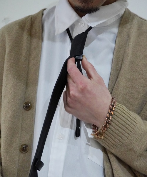 Port（ポート）の「【 簡単に着装 】 アジャスター付き ナロータイ  / ネクタイ_（ネクタイ・メンズ・グリーン/ブラック/レッド/ピンク・FREE）」の8枚目の写真