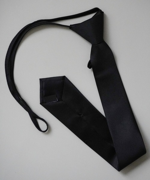 Port（ポート）の「【 簡単に着装 】 アジャスター付き ナロータイ  / ネクタイ_（ネクタイ・メンズ・グリーン/ブラック/レッド/ピンク・FREE）」の6枚目の写真