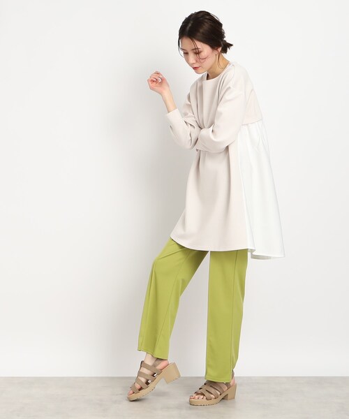 SHOO・LA・RUE(シューラルー)の「◆ヒールアップ グルカサンダル(サンダル・レディース・サンドベージュ/オフホワイト/ブラック・35/45)」の15枚目の写真