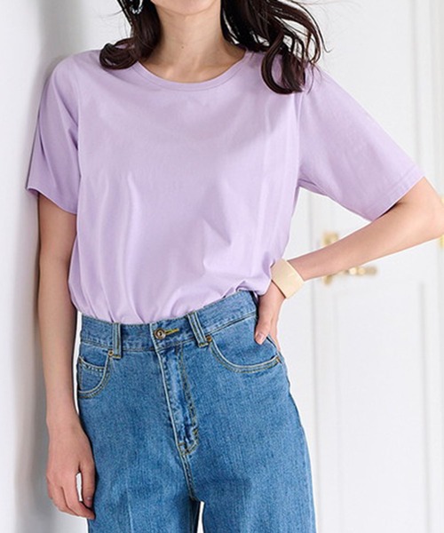 RANAN(ラナン)の「〈Beautiful Cotton 綿100%〉ひんやりUVラウンド(レギュラー丈)(Tシャツ/カットソー・レディース・オフホワイト/ライトグレー/ネイビー/ダークブラウン/ブラック/イエロー/ダークブルー/パープル/チャコール・L/LL/M/3L)」の8枚目の写真