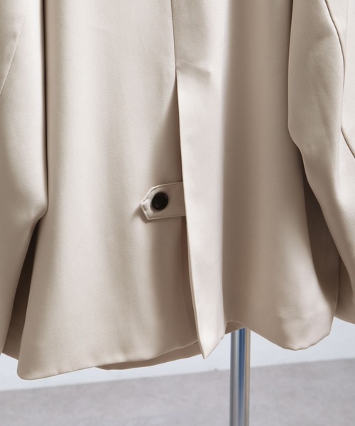 【美品】BEIGE. ベイジ 日本製　長袖　Vネック 上質 ノーカラージャケット CINDY / ダブルカラージャケット （ノーカラージャケット