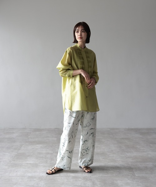 HERENCIA（ヘレンチア）の「サテンパイピング サイドライン ペンシルフラワー イージーパンツ（その他パンツ・レディース・ホワイト系その他/ブラック系その他・MEDIUM）」の11枚目の写真