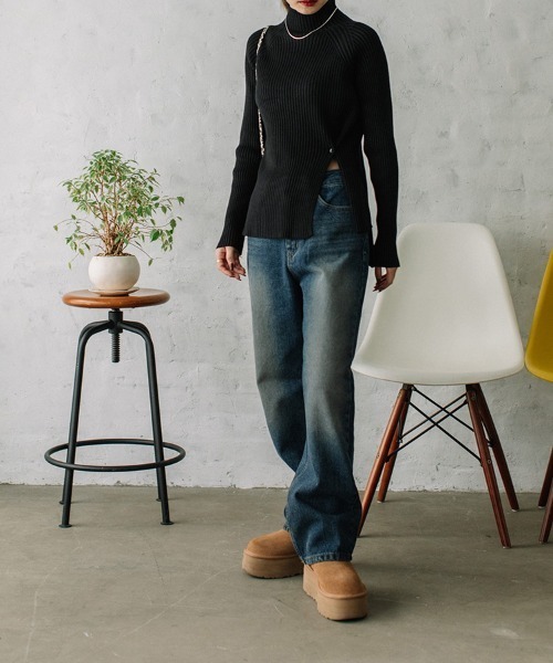 Flugge(フラッジー)の「side slit rib knit/サイドスリットリブニット(ニット/セーター・レディース・ブラック/アイボリー・FREE)」の6枚目の写真