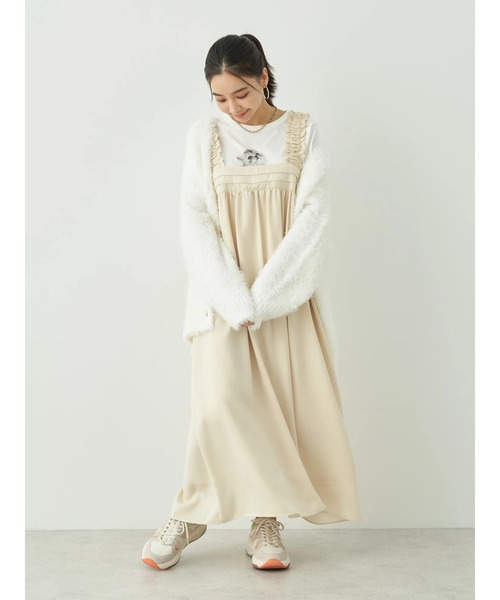 earth music&ecology（アースミュージックアンドエコロジー）の「ギャザーキャミドレス（ワンピース・レディース・アイボリー/ブラック・FREE）」の3枚目の写真