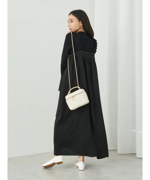 earth music&ecology（アースミュージックアンドエコロジー）の「ギャザーキャミドレス（ワンピース・レディース・アイボリー/ブラック・FREE）」の11枚目の写真