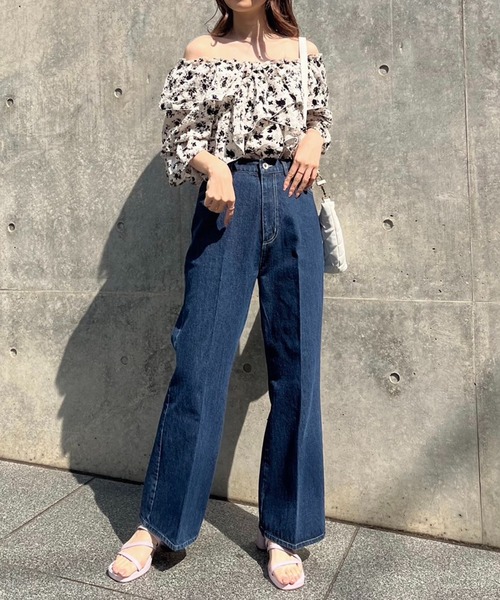 one after another NICE CLAUP（ワンアフターアナザーナイスクラップ）の「ヘルシーな肌見せ。2wayオフショルブラウス（シャツ/ブラウス・レディース・アイボリー/ブラック系その他/ピンク系その他/ブルー系その他・FREE）」の15枚目の写真