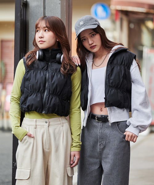 SPINNS（スピンズ）の「【ショート丈】ジップアップ フェイクダウン