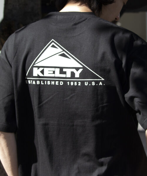 KELTY(ケルティ)の「【KELTY×GLOSTER】別注バックプリント ビッグシルエットTシャツ ケルティ(Tシャツ/カットソー・メンズ・ブラック/ホワイト/ピンク/ダークブラウン/ベージュ・M/L)」の19枚目の写真