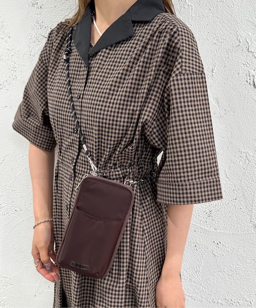 apres jour mignon(アプレジュールミニョン)の「マルチショルダーバッグ【ZOZOTOWN限定アイテム】(ショルダーバッグ・レディース・ブラック/ダークブラウン・フリー)」の5枚目の写真