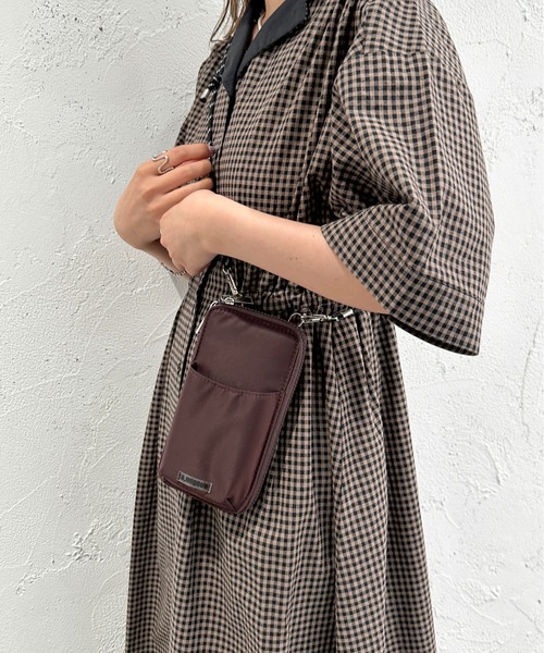 apres jour mignon(アプレジュールミニョン)の「マルチショルダーバッグ【ZOZOTOWN限定アイテム】(ショルダーバッグ・レディース・ブラック/ダークブラウン・フリー)」の6枚目の写真