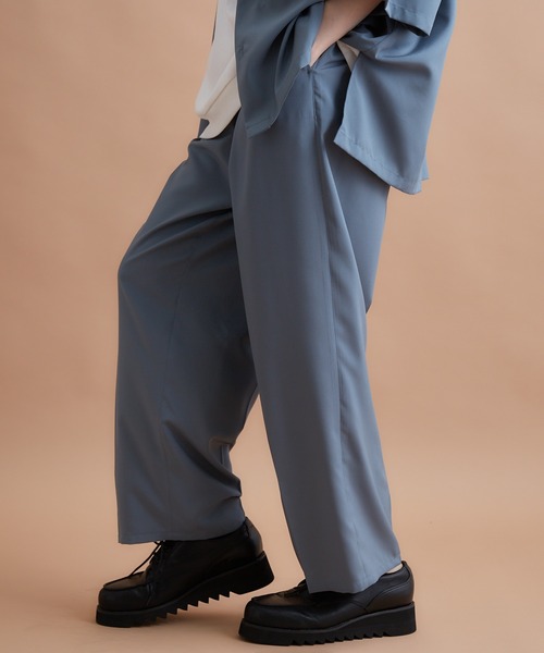 JUNRED(ジュンレッド)の「セットアップ対応 / エアスルーインタックワイドストレートパンツ(スラックス・メンズ・ブラック/グレー/グリーン系その他/ブルー系その他3・S/M/L)」の10枚目の写真