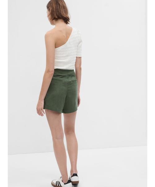 GAP(ギャップ)の「SoftSuit テンセル(TM) リヨセル ショートパンツ(その他パンツ・レディース・その他/ブラック/ブラウン/グリーン・0/10/6/2/8/000/4/00)」の8枚目の写真