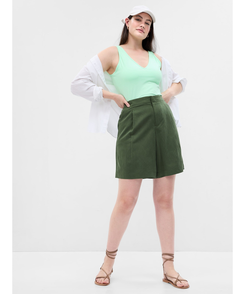 GAP(ギャップ)の「SoftSuit テンセル(TM) リヨセル ショートパンツ(その他パンツ・レディース・その他/ブラック/ブラウン/グリーン・0/10/6/2/8/000/4/00)」の5枚目の写真