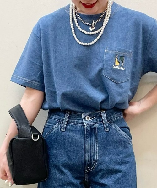 CONVERSE(コンバース)の「【CONVERSE】シューズアートTシャツ(Tシャツ/カットソー・メンズ・ライトベージュ/ホワイト×グリーン/ホワイト×グレー/ブラック/サックスブルー/ブラック×ホワイト/ホワイト×イエロー/ベージュ/ホワイト/ホワイト×ホワイト/ホワイト×カーキブラウン/グリーン・L/XL/S/M)」の12枚目の写真
