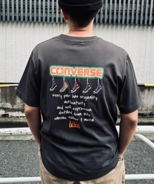 CONVERSE(コンバース)の「【CONVERSE】シューズアートTシャツ(Tシャツ/カットソー・メンズ・ライトベージュ/ホワイト×グリーン/ホワイト×グレー/ブラック/サックスブルー/ブラック×ホワイト/ホワイト×イエロー/ベージュ/ホワイト/ホワイト×ホワイト/ホワイト×カーキブラウン/グリーン・L/XL/S/M)」の8枚目の写真