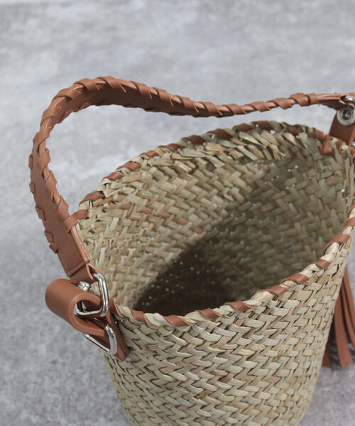 fredy emue(フレディエミュ)の「3wayバケツカゴバッグ(かごバッグ・レディース・キャメル/ブラック・FREE)」の16枚目の写真