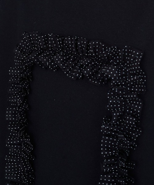 I am I in fact...（アイアムアイインファクト）の「●フリルフレーム　Ｔシャツ（Tシャツ/カットソー・レディース・ブラック/ホワイト・FREE）」の16枚目の写真