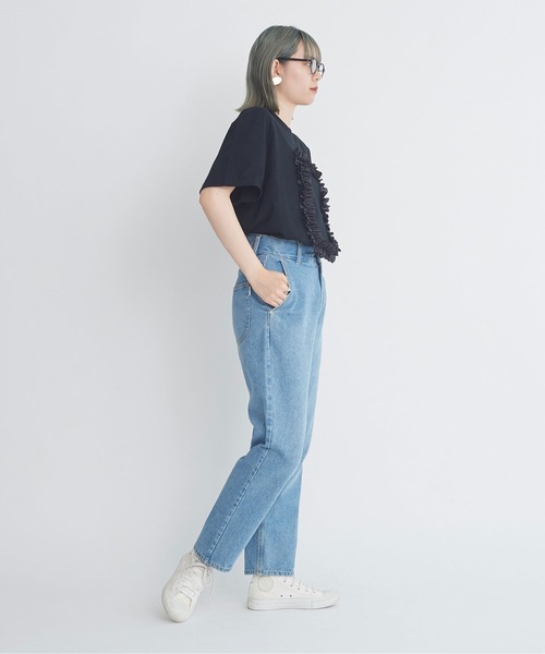 I am I in fact...（アイアムアイインファクト）の「●フリルフレーム　Ｔシャツ（Tシャツ/カットソー・レディース・ブラック/ホワイト・FREE）」の7枚目の写真