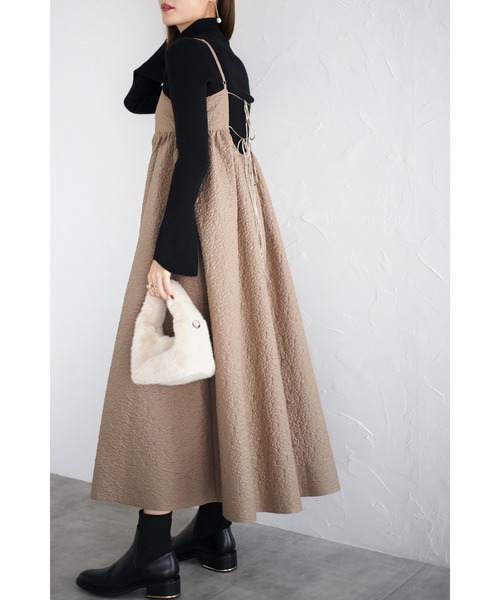♡新品未使用♡simonetta♡ワンピース　14A alotta（アロッタ）の「線画タッチ花柄ギャザー切替ワンピース